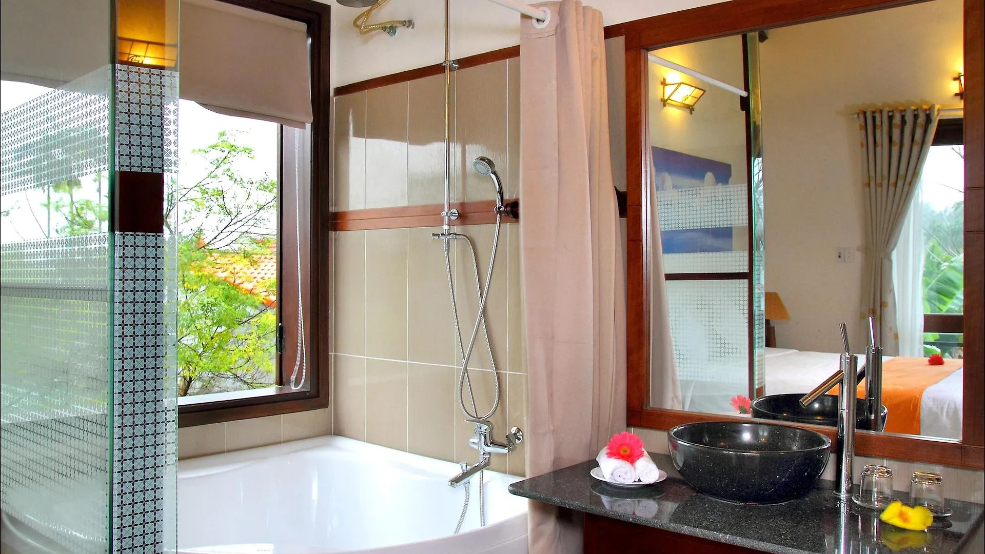 Van Lan Riviera Villas Hoi An 0*,