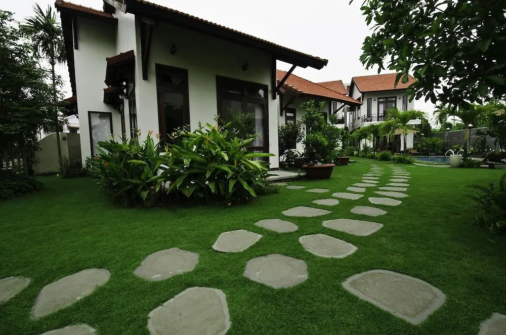 Van Lan Riviera Villas Hoi An