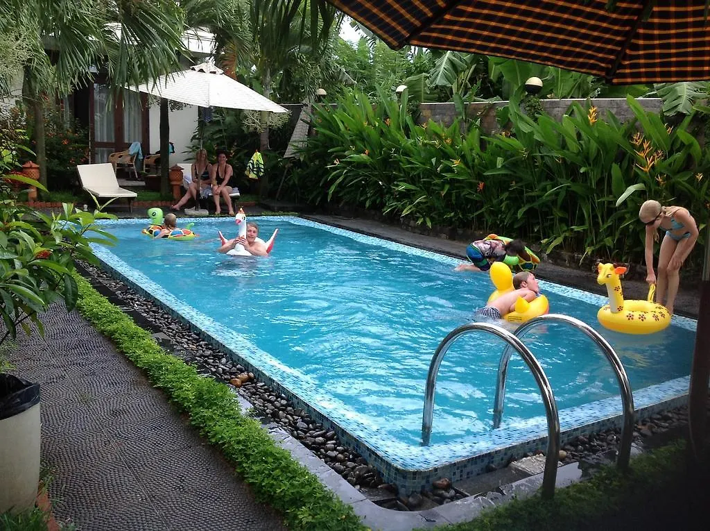 Van Lan Riviera Villas Hoi An