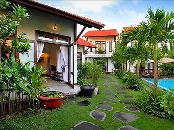 Van Lan Riviera Villas Hoi An