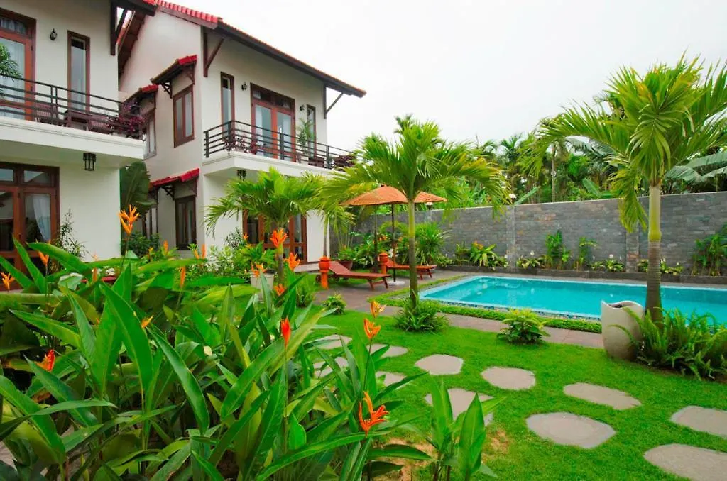 Van Lan Riviera Villas Hoi An