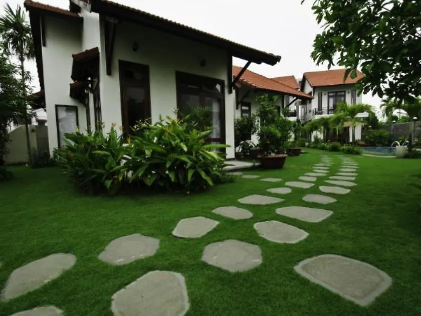 Van Lan Riviera Villas Hoi An Vietnam